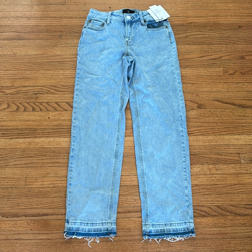 TT Studios Jeans